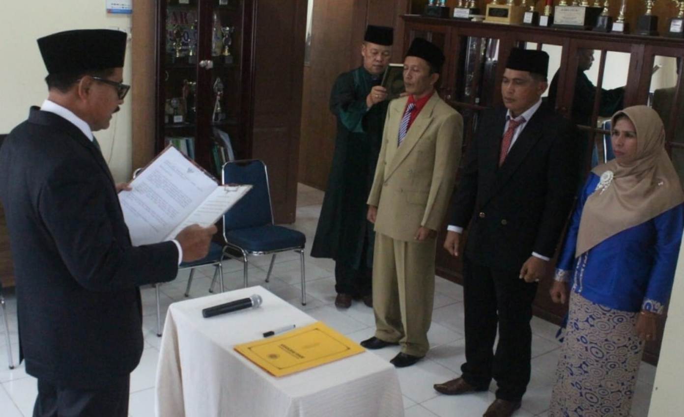 Dinas Pertanian Pasaman Lantik Tiga Eselon IV